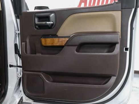 Used 2017 GMC Sierra 1500 SLT w/ SLT Premium Package image 39