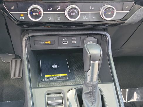 Used 2023 Honda CR-V EX-L image 22