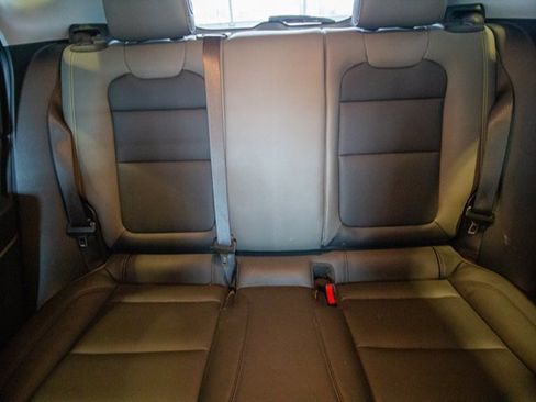 Used 2024 Chevrolet Trax ACTIV w/ Sunroof Package image 21