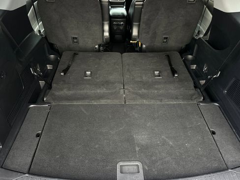 Certified 2022 Ford Explorer XLT w/ Equipment Group 202A image 15