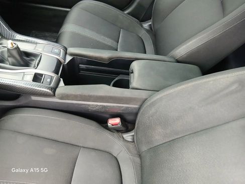 Used 2018 Honda Civic Sport image 8