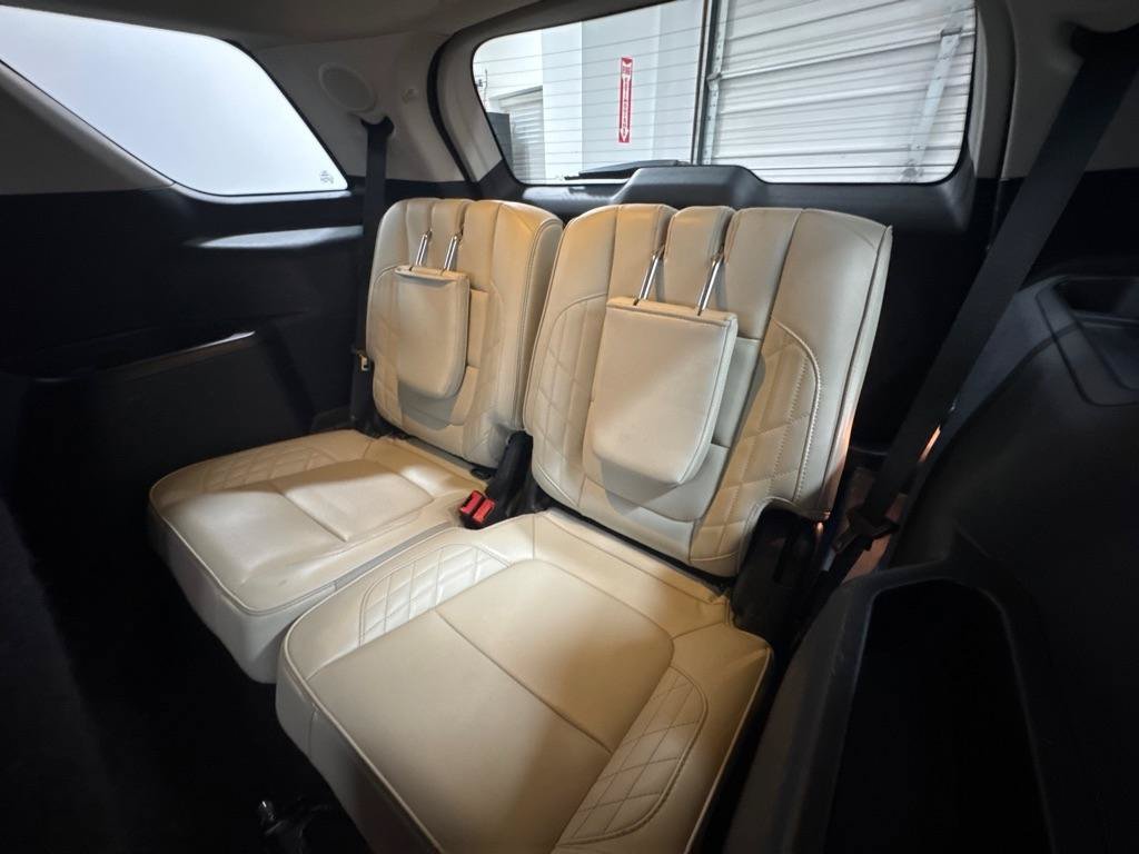Used 2017 Ford Explorer Platinum AWD/4WD image 15
