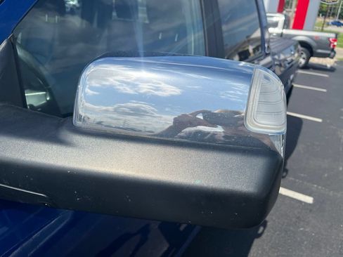 Used 2018 RAM 1500 Laramie AWD/4WD image 15