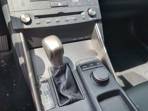 Used 2015 Lexus IS 250 image 16