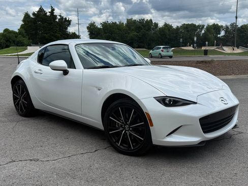 Used 2025 MAZDA MX-5 Miata RF Grand Touring RWD image 8