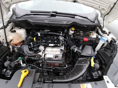 Used 2021 Ford EcoSport S image 38