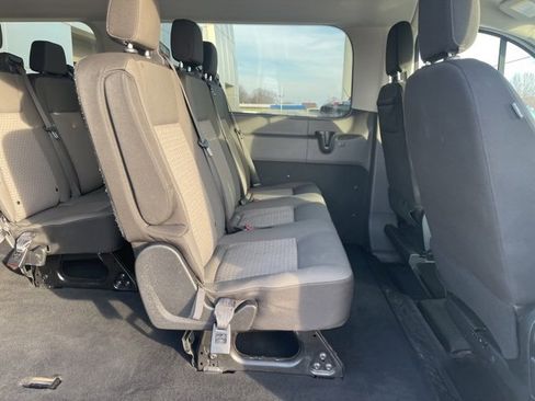 Used 2023 Ford Transit 350 XLT image 20