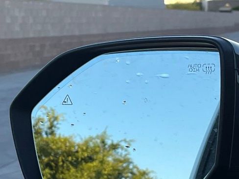 Used 2025 Hyundai Palisade SEL image 20