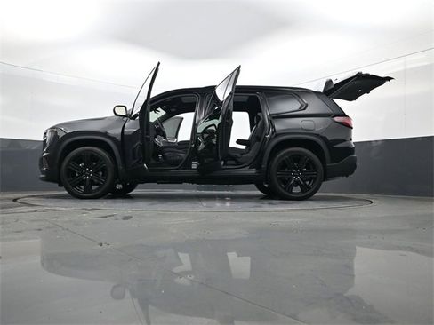 Certified 2026 GMC Acadia Elevation w/ Black Edition image 35