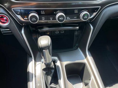 Certified 2022 Honda Accord Sport Special Edition image 18