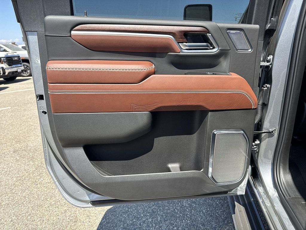 New 2026 GMC Sierra 2500 Denali Ultimate w/ Max Trailering Package AWD/4WD image 24