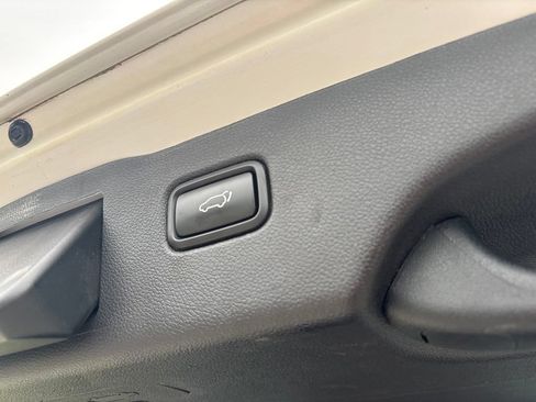Used 2019 Kia Sorento EX AWD/4WD image 15