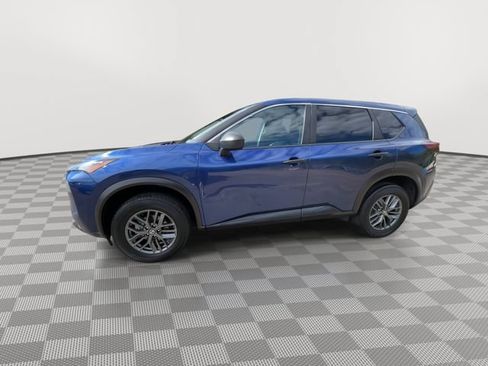Used 2021 Nissan Rogue S FWD image 5