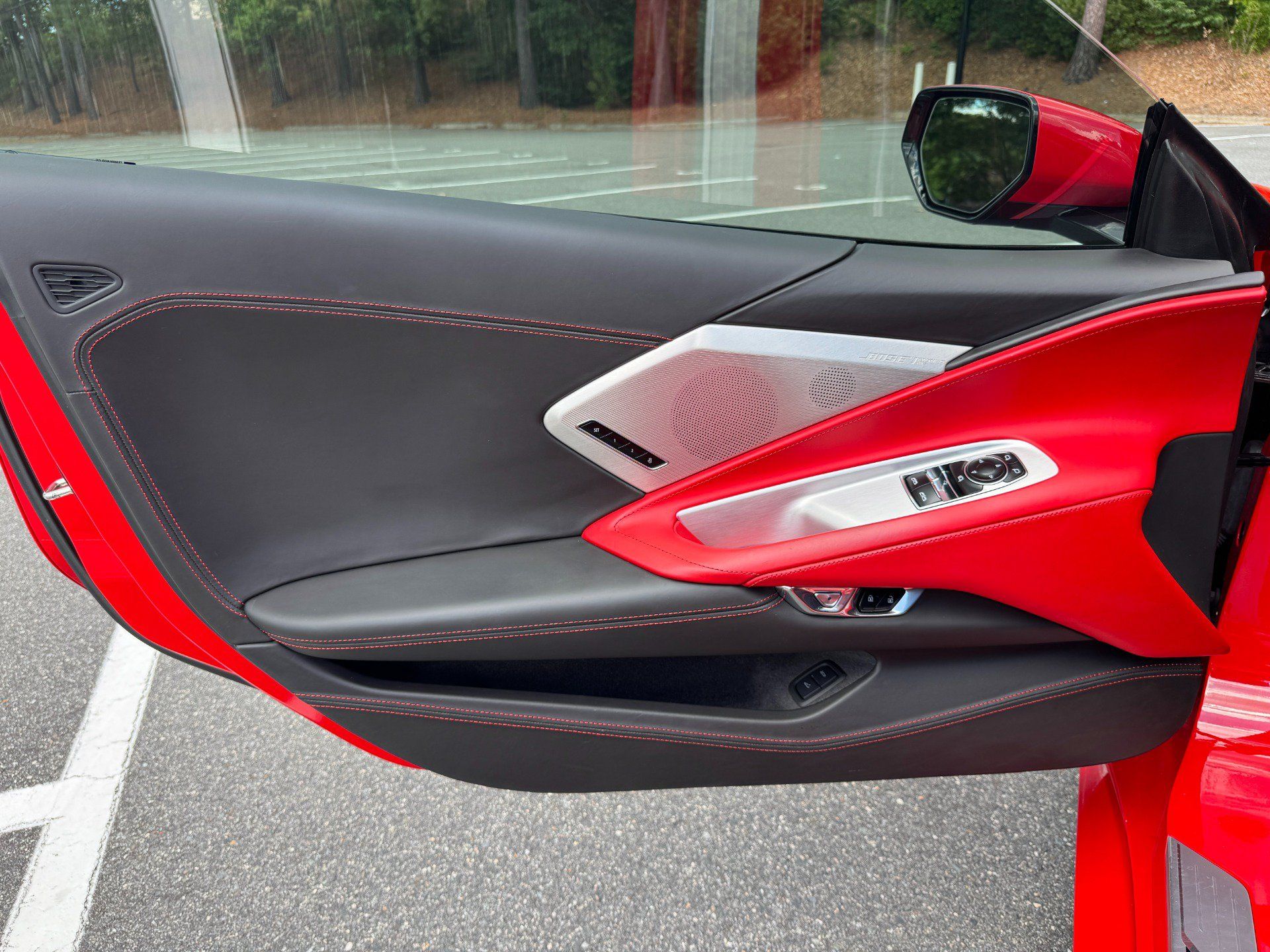 Used 2023 Chevrolet Corvette Stingray Premium Cpe w/ Z51 Performance Package RWD image 25