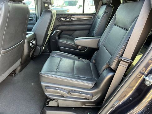 Used 2023 GMC Yukon Denali image 28