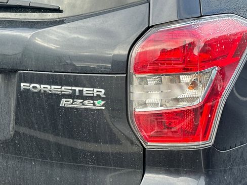 Used 2015 Subaru Forester 2.5i Limited image 7