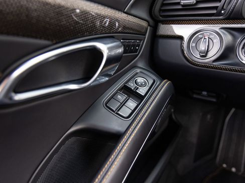 Certified 2018 Porsche 911 Turbo S AWD/4WD image 21