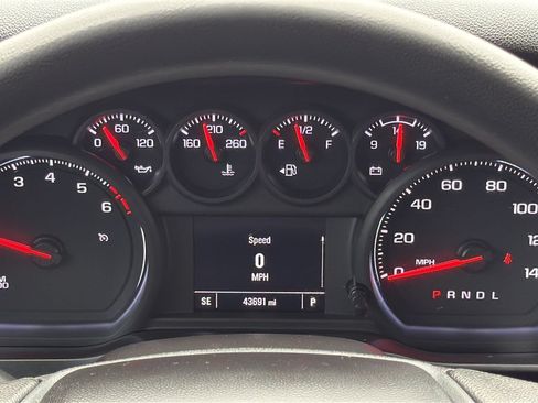 Used 2023 Chevrolet Silverado 1500 Custom RWD image 18