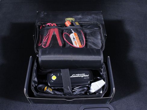 Used 2024 Lamborghini Urus Performante image 19