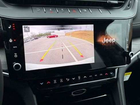 New 2026 Jeep Grand Cherokee Limited AWD/4WD image 23