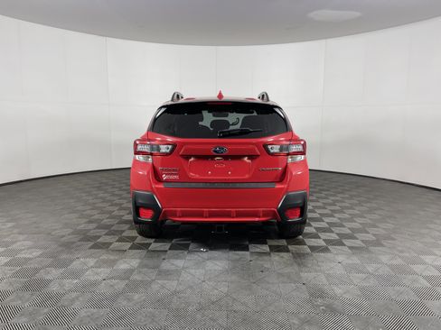 Used 2020 Subaru Crosstrek 2.0i Premium w/ Moonroof Package 2 image 4