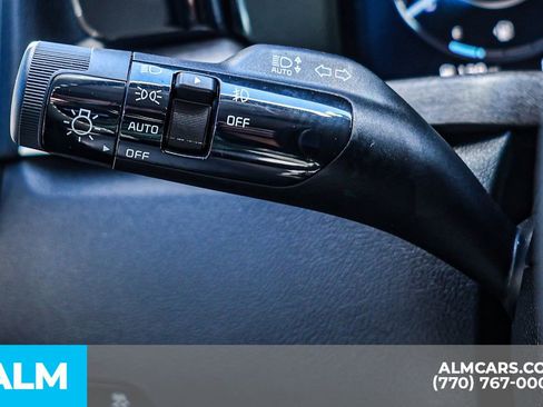 Used 2022 Kia Sorento SX Prestige image 32