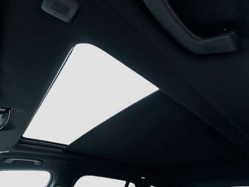 New 2026 BMW X5 sDrive40i image 15