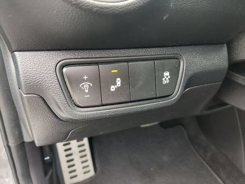 Used 2022 Kia Forte GT-Line w/ GT-Line Premium Package FWD image 17