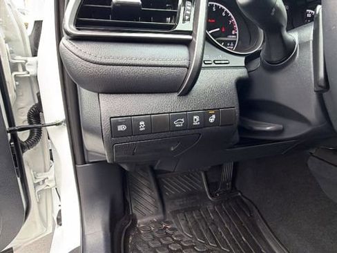 Used 2024 Toyota Camry SE w/ Cold Weather Package image 30