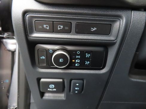 Used 2024 Ford F150 Lariat w/ Equipment Group 502A High AWD/4WD image 47