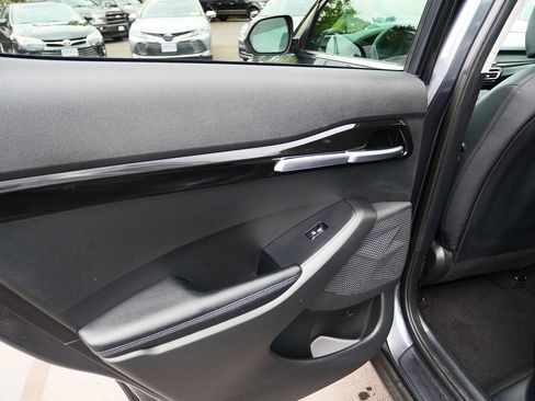 Used 2021 Kia Seltos EX AWD/4WD image 25