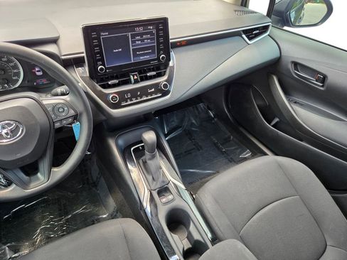 Used 2022 Toyota Corolla LE FWD image 20