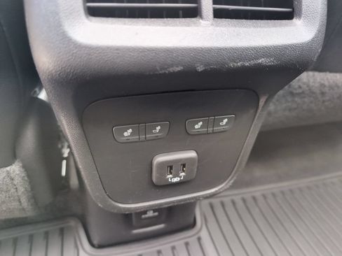 Used 2020 Chevrolet Equinox Premier AWD/4WD image 14