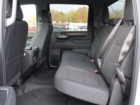 Used 2026 Chevrolet Silverado 2500 LT image 17