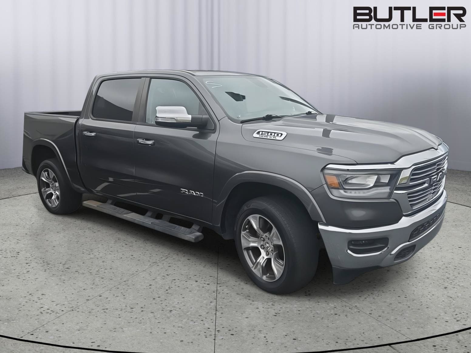 Used 2020 RAM 1500 Laramie AWD/4WD image 1
