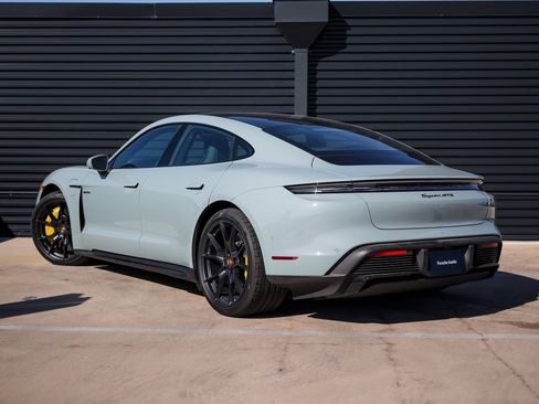 Certified 2025 Porsche Taycan GTS image 3