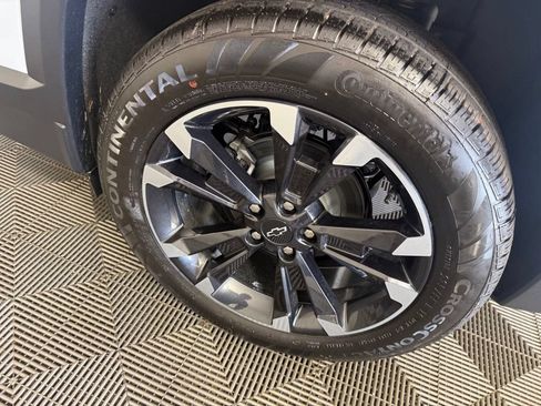 New 2026 Chevrolet Equinox RS w/ Safety and Technology Package FWD image 12