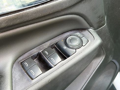 Used 2020 Chevrolet Equinox LT AWD/4WD image 8