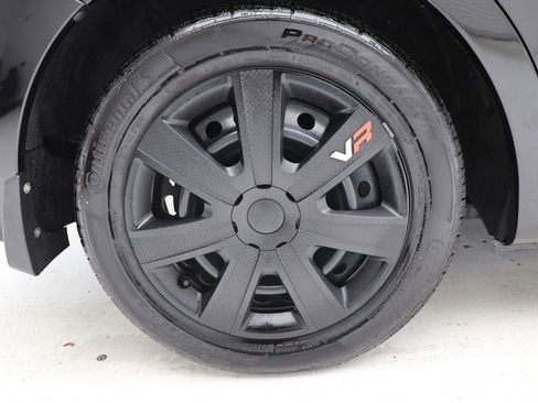 Used 2019 Subaru Impreza 2.0i w/ Eyesight image 10