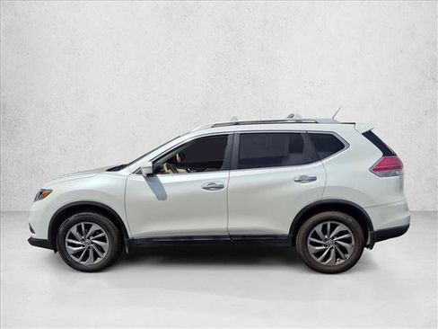 Used 2015 Nissan Rogue SL w/ SL Premium Package FWD image 2