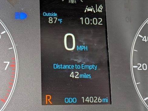Used 2024 Toyota Corolla LE FWD image 7