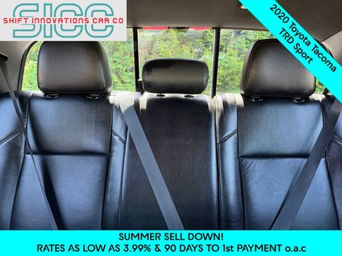 Used 2020 Toyota Tacoma TRD Sport w/ Technology Package AWD/4WD image 17