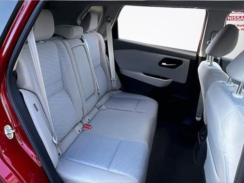 Certified 2023 Nissan Rogue SV image 23