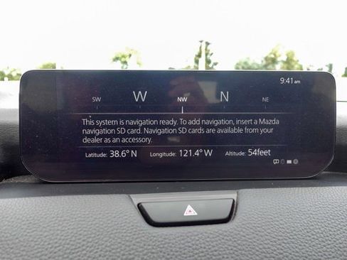 Certified 2024 MAZDA CX-90 Plug-In Hybrid w/ Preferred AWD/4WD image 18