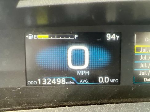 Used 2022 Toyota Prius LE FWD image 15