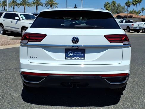 Certified 2023 Volkswagen Atlas Cross Sport SE w/ Black Wheel Package FWD image 6