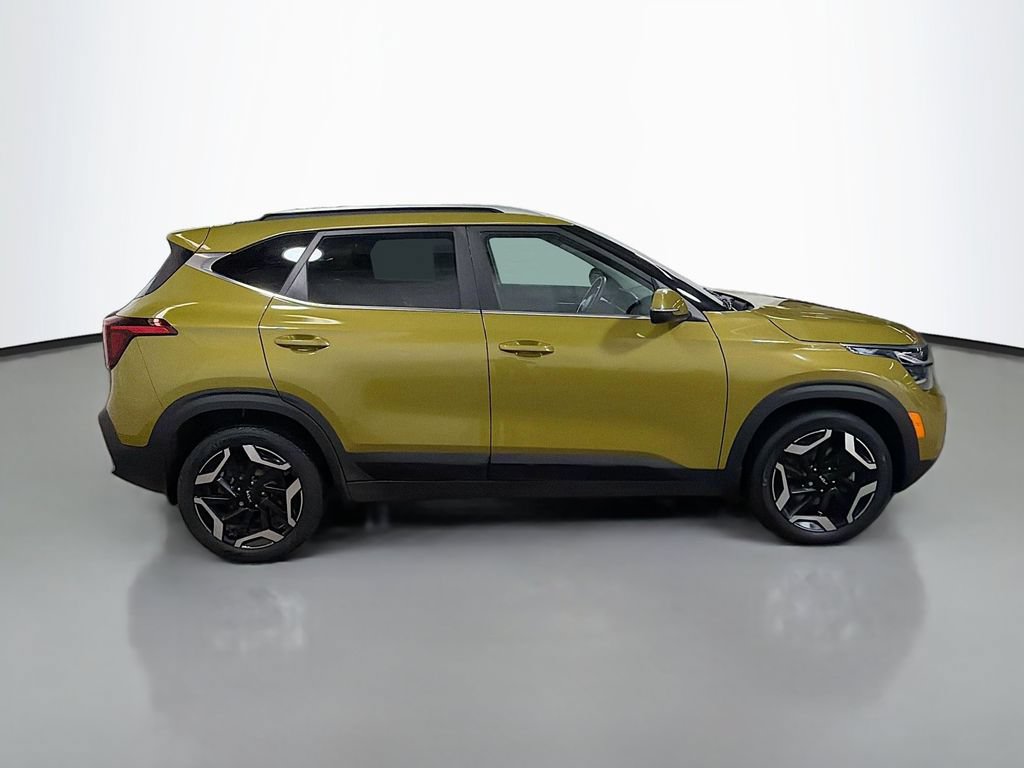 Used 2024 Kia Seltos SX w/ SX Sunroof Package AWD/4WD image 10