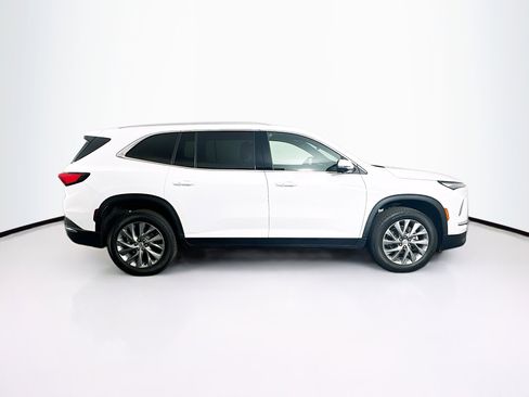 Used 2025 Buick Enclave Preferred FWD image 10