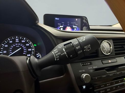 Used 2018 Lexus RX 350L FWD w/ Premium Package image 15