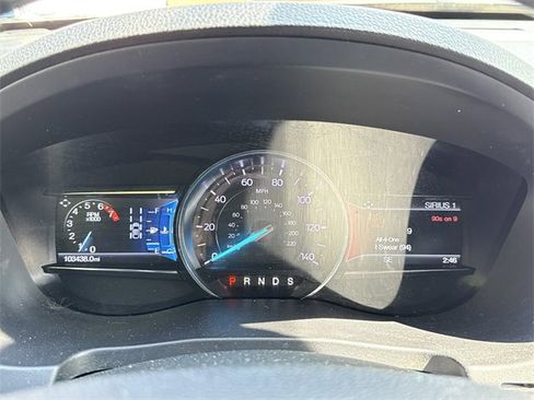 Used 2018 Ford Explorer XLT w/ Equipment Group 202A image 9